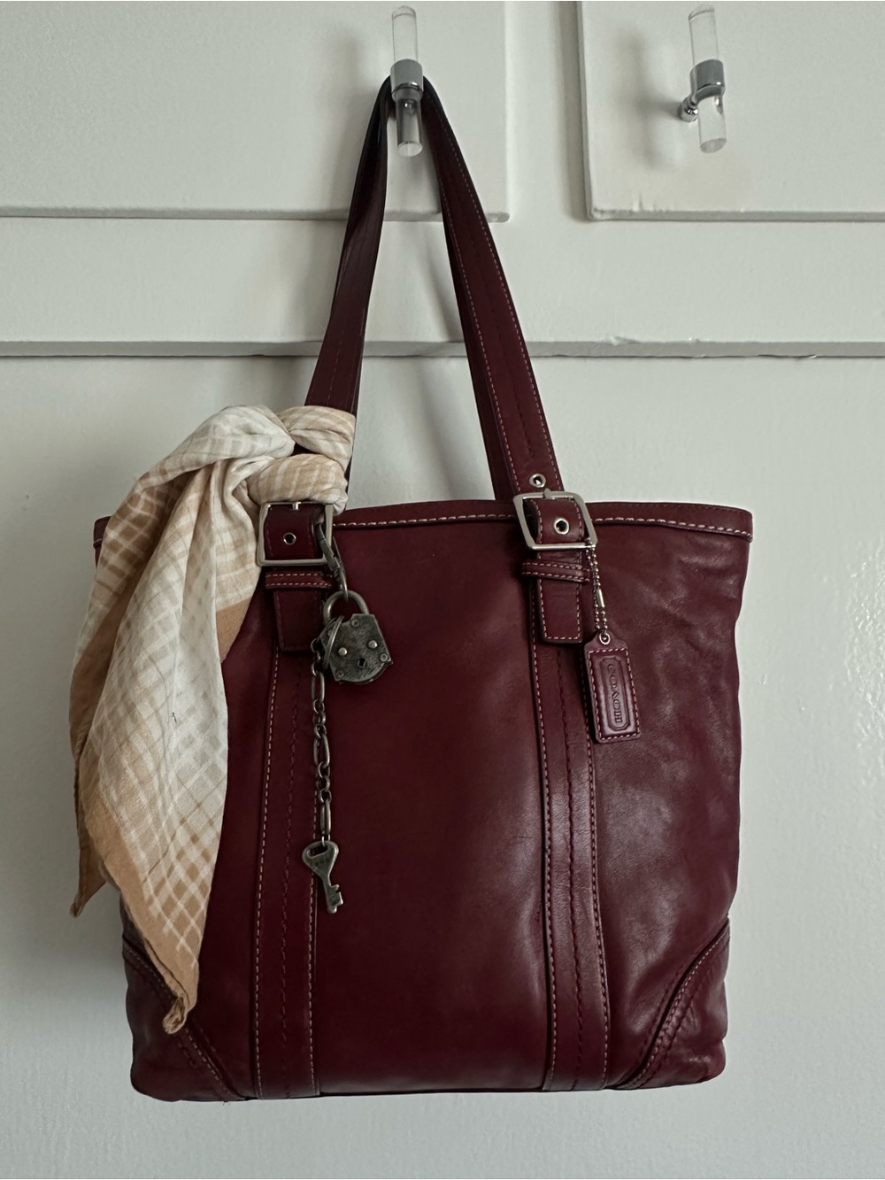 Vintage Coach Hamptons Leather Tote 👜